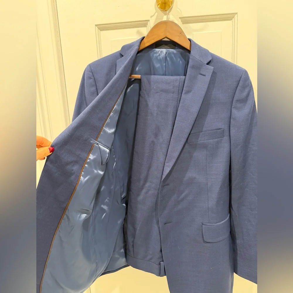 Michael Kors Navy Blue Boys Suit Jacket and Pants Size 18R